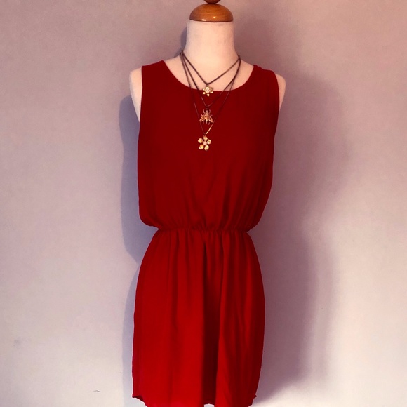 Red Sleeveless Dress - Picture 1 of 3